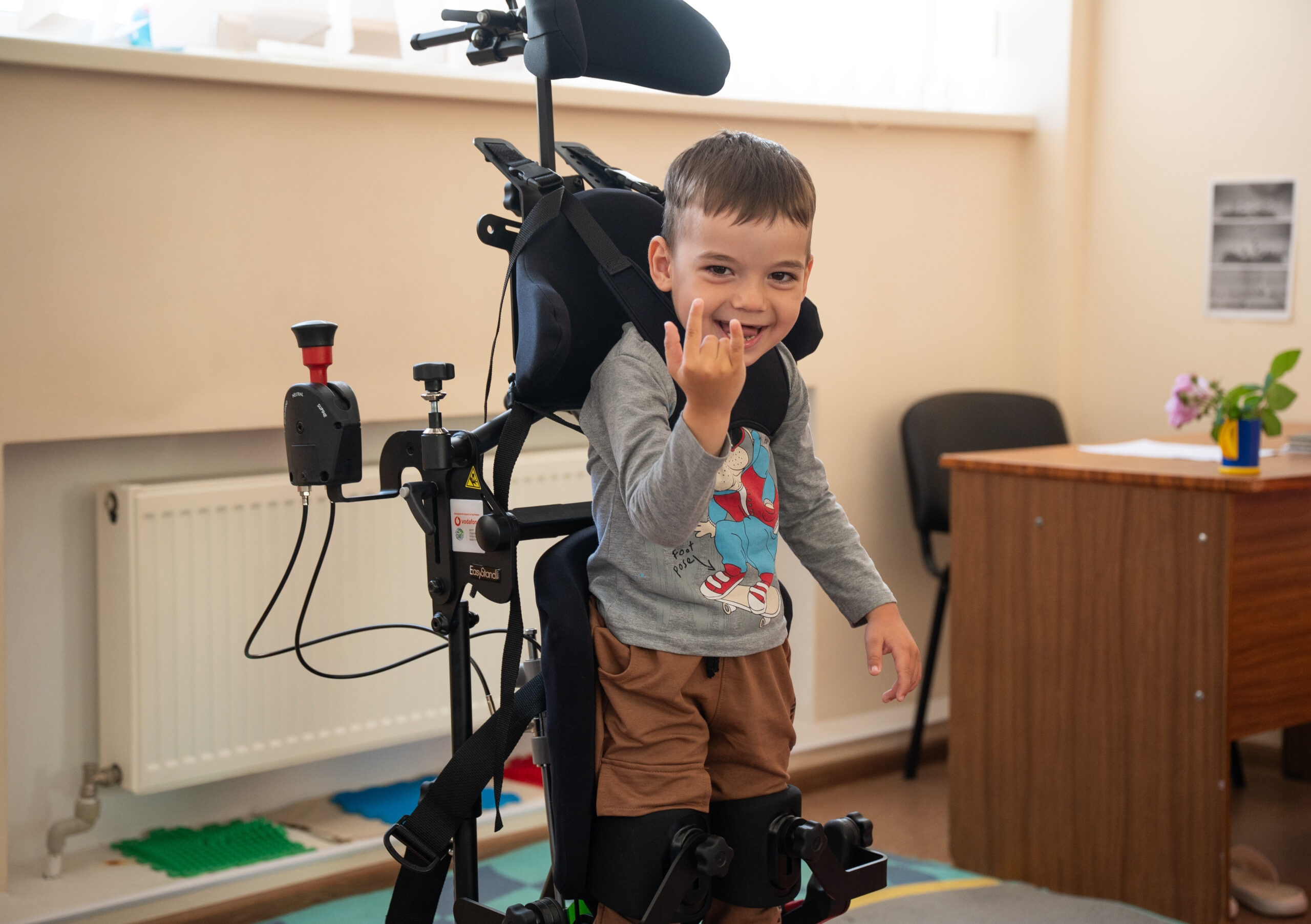 IN PARTNERSHIP WITH VODAFONE UKRAINE, WE HANDED OVER A MODERN STANDING FRAME FOR A CHILDREN’S CENTER IN MYKOLAIV